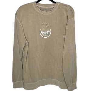 XX Smiley Face 2019 sweatshirt Size Large Tan Great youtuber